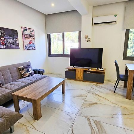 Mimi'S Sunny Beach Apartment Larnaca Exterior photo